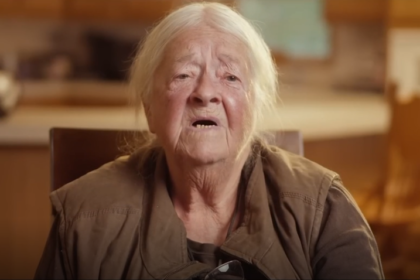 Donna Arthur in a campaign ad criticizing her daughter Amy Acton during the 2026 Ohio governor race